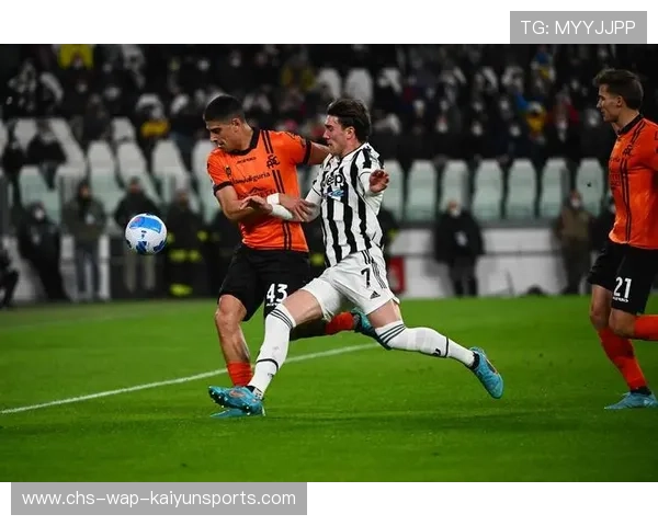 欧冠参赛球队加快攻守转换训练，多队关注反击效率